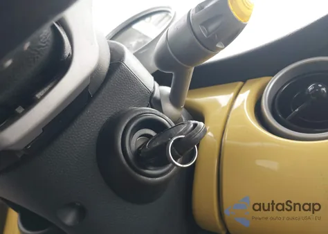 2005 Mini Cooper S S from USA, damaged, VIN WMWRE33565TG96225